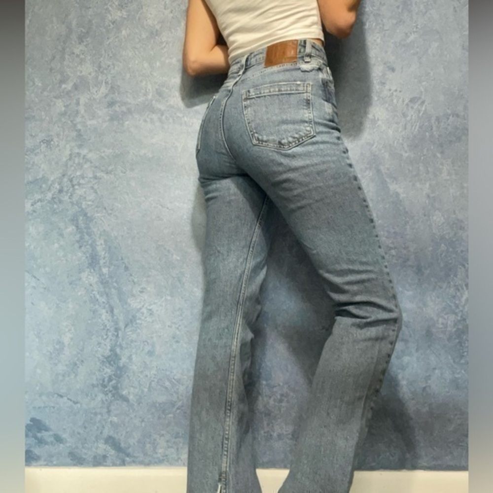 Zara Split Hem High Rise Jeans